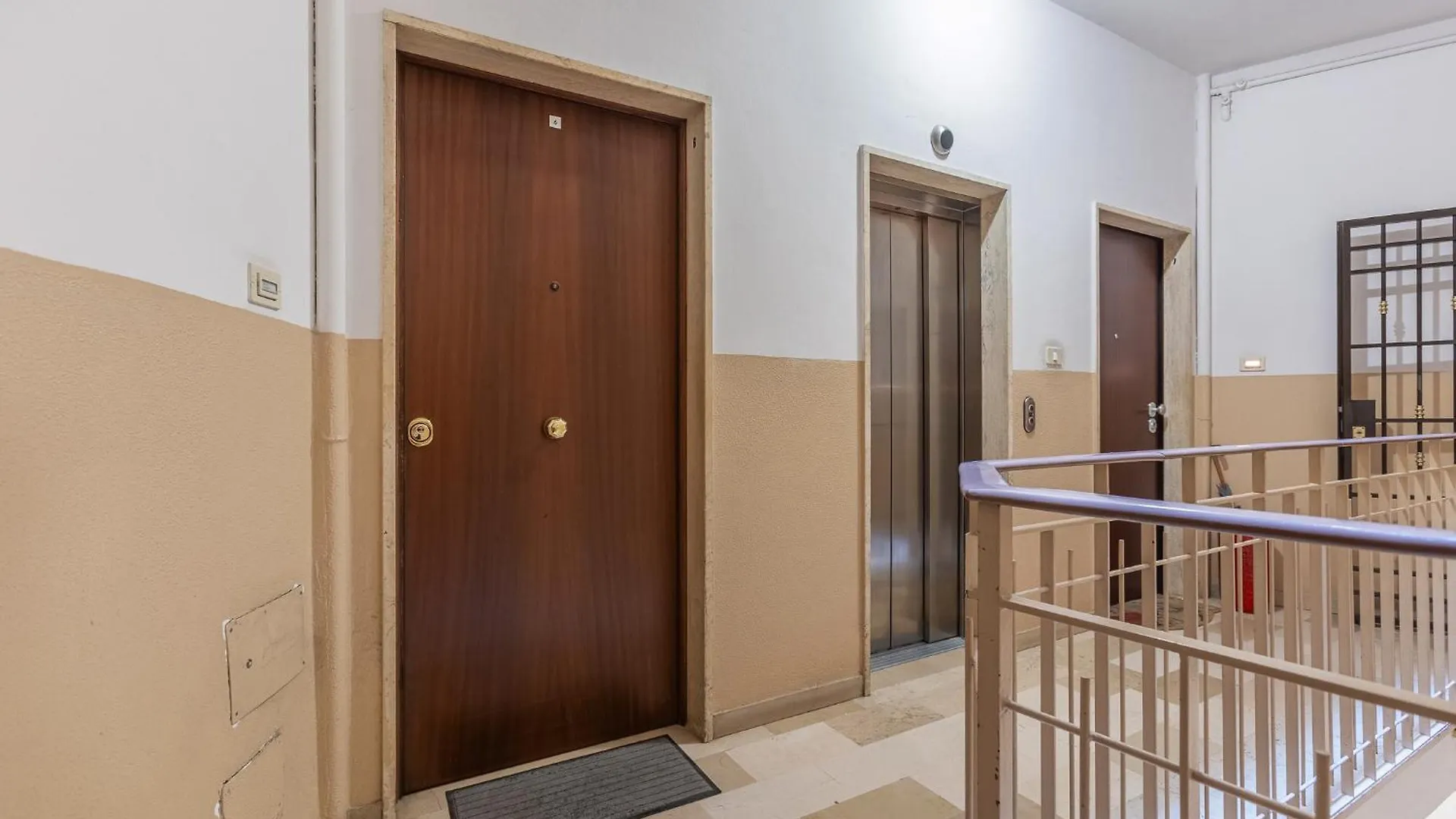 בולוניה Guesthost - Maggiore Hospital & Ara Stadium X4 0*,